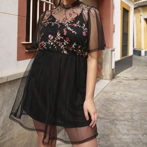 SHEIN Plus Floral Embroidery Mesh Overlay Dress